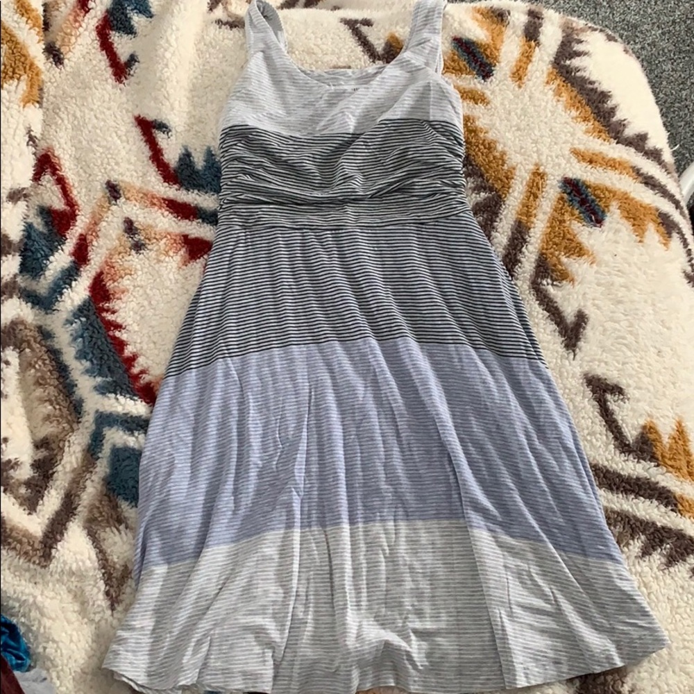 Super cute Athleta Dress